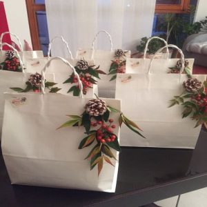 Túi giấy kraft trắng M01